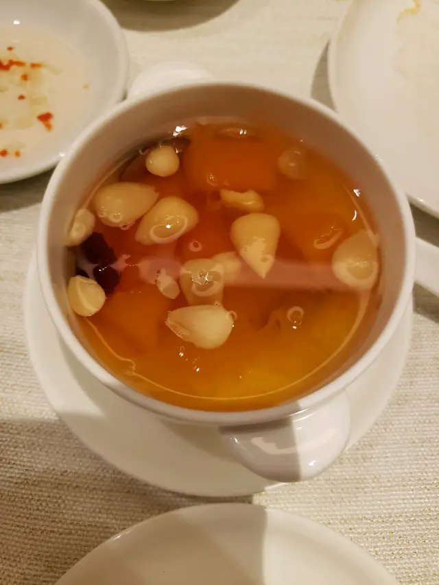 木瓜燉雪耳糖水