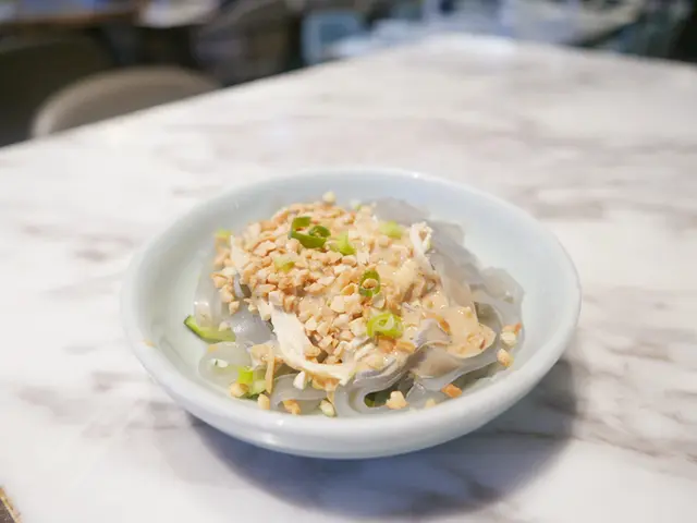 和麻醬雞絲粉皮