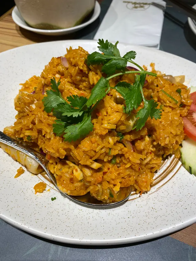 冬蔭海鮮炒飯