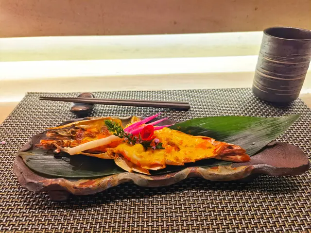 海膽蛋黃醬燒大蝦