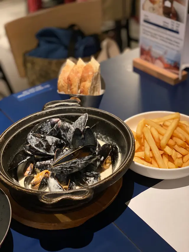 Moules  Marinieres