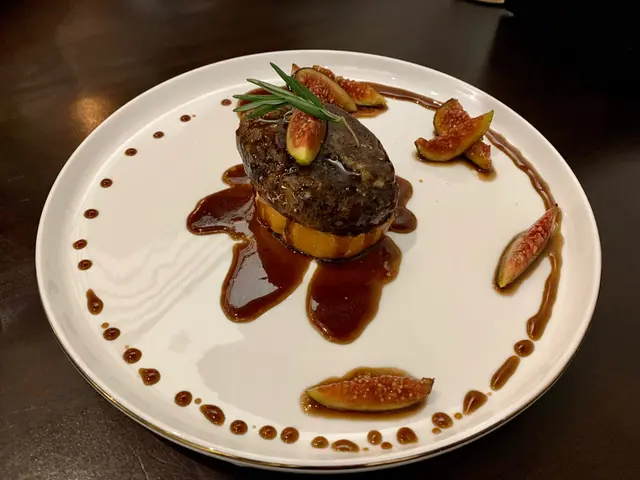 香煎鵝肝配黑醋無花果