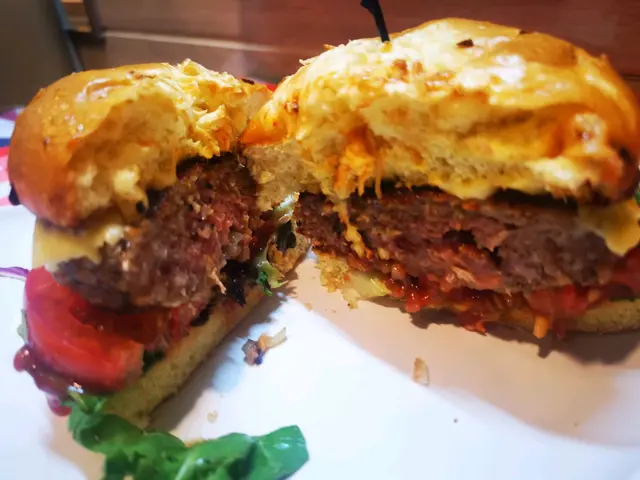 份量大,牛肉相同厚身