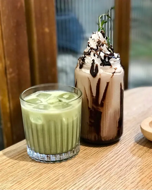 Matcha Latte  +  海鹽忌廉朱古力鮮奶