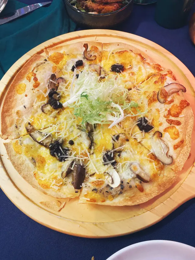 黑松露野菌Pizza