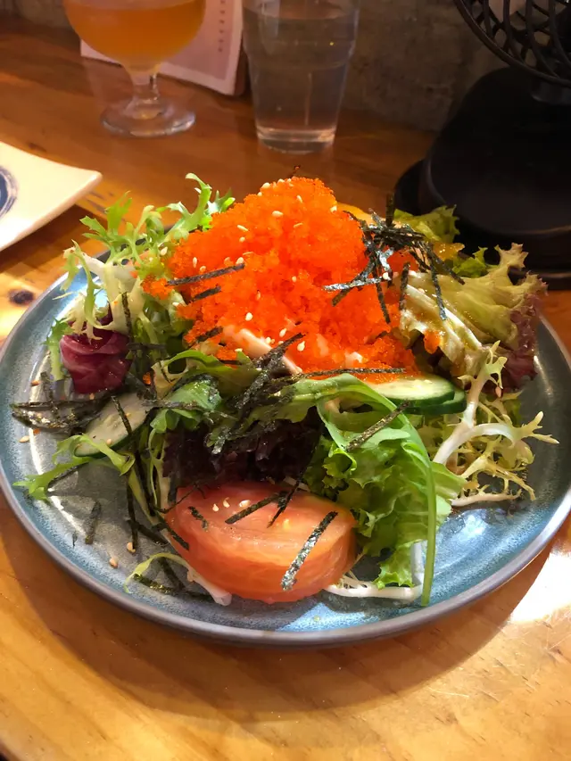 蟹籽豆腐沙律