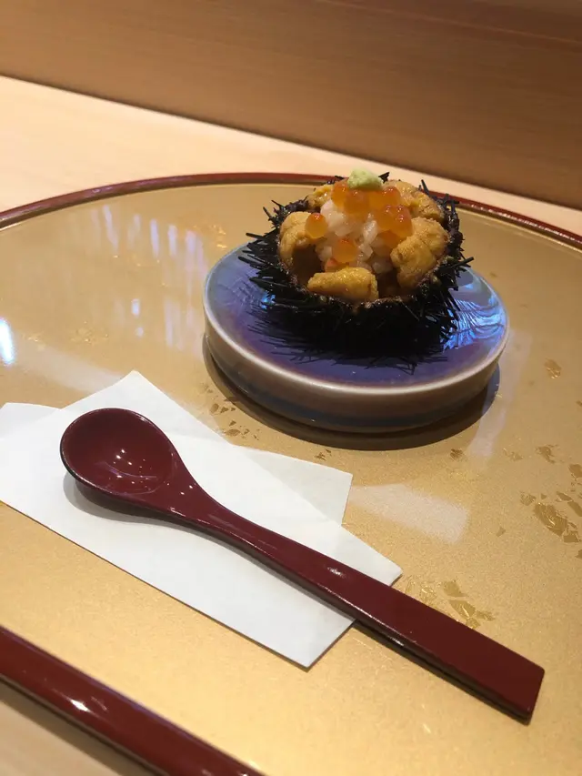 Special Dish - 紫海膽