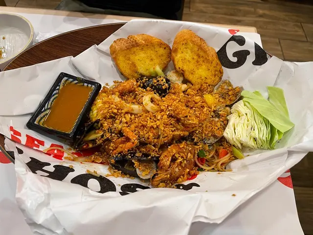 避風塘手抓海鮮🦞