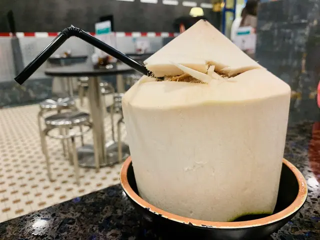 泰國原個新鮮椰青