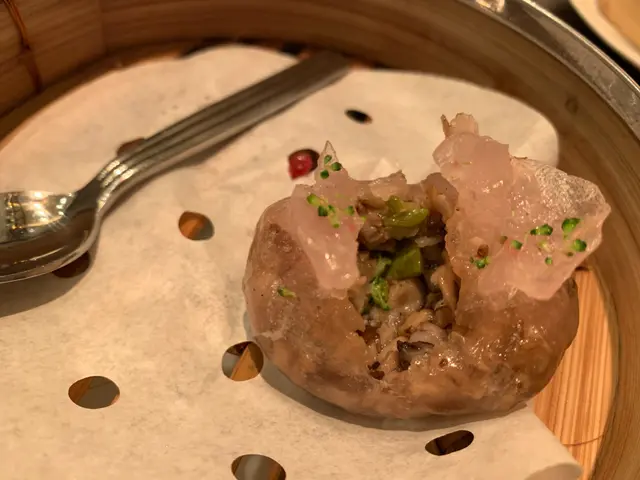 黑虎掌菌石榴餃 (3件)