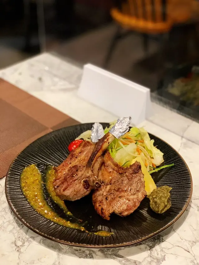 岩鹽燒羊架