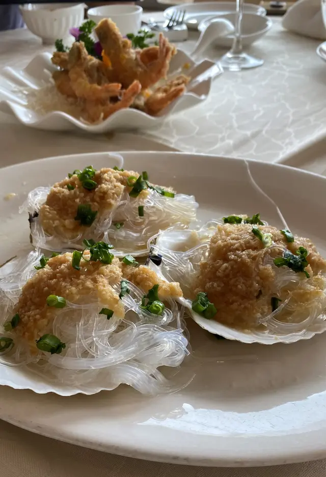 蒜蓉粉絲蒸扇貝