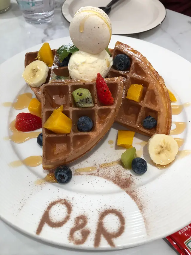 鮮雜果窩夫伴雲呢拿雪糕