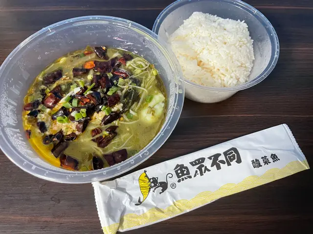 青花椒酸菜鱸魚