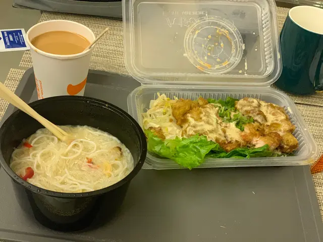 白咖喱香茅豬扒鴛鴦粉