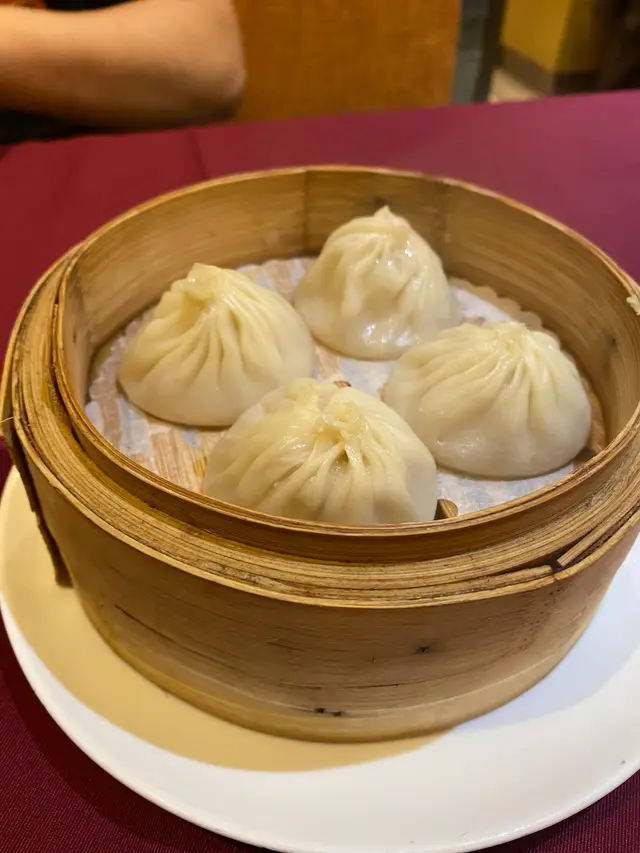 准揚灌湯小籠包