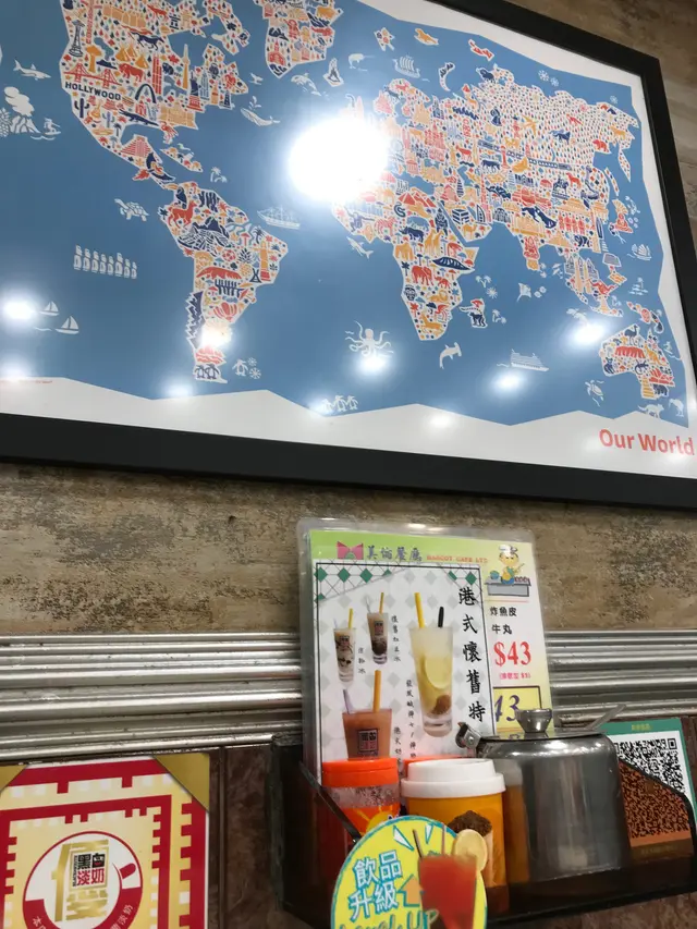 牆上掛畫都幾靚