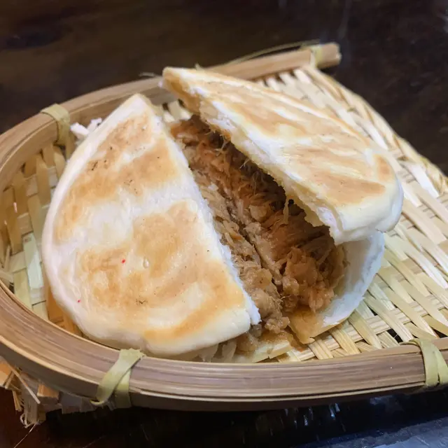 肉夾饃