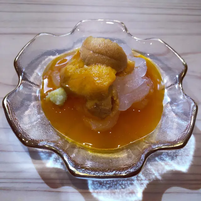 白エビと雲丹(海膽)