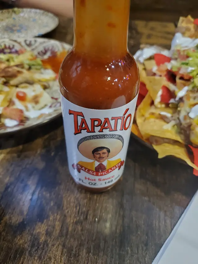 建議加少少檯面上嘅‘TAPATIO’🌵墨西哥辣汁🌶