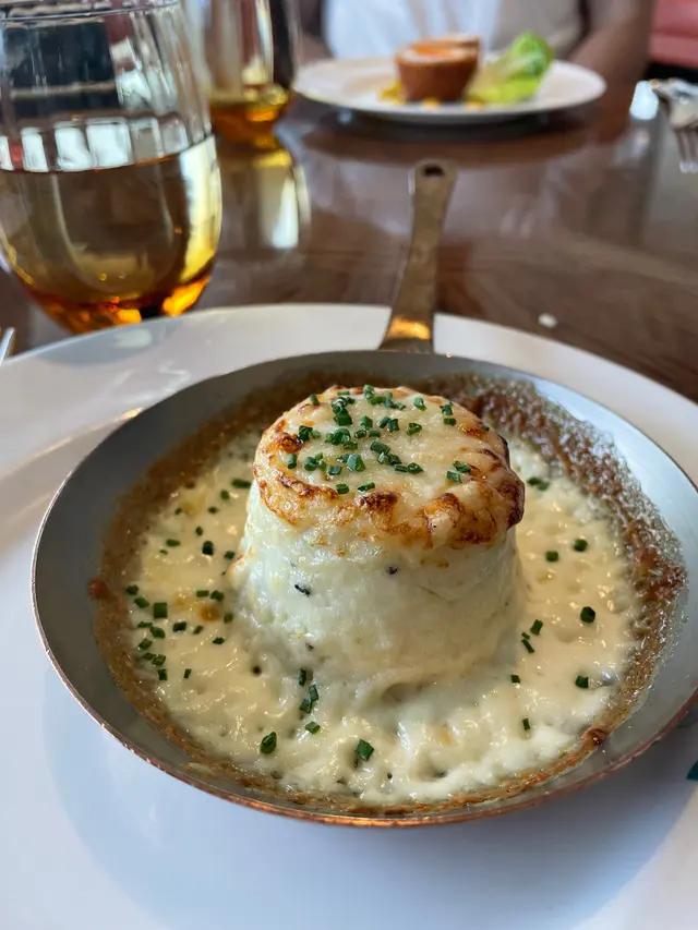 焗羊奶芝士梳乎厘