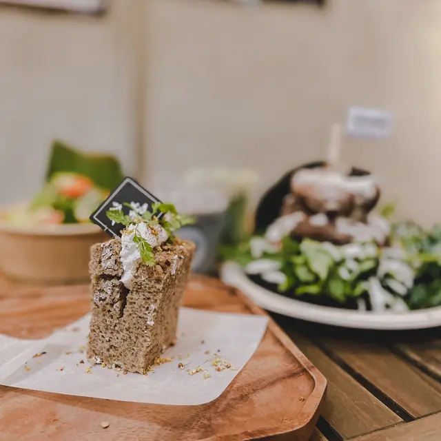 是日純素焙茶蛋糕