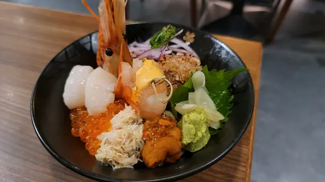 夢之丼