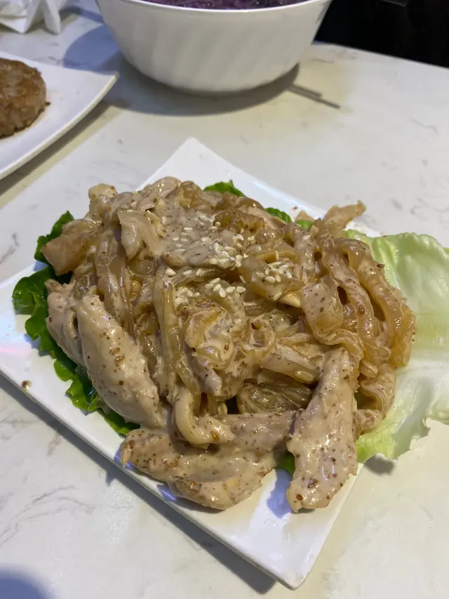 涼拌海蜇手撕雞