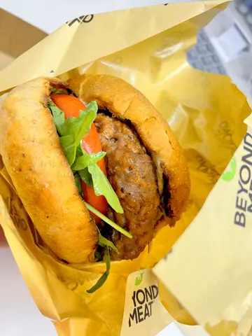 Beyond Burger Deluxe