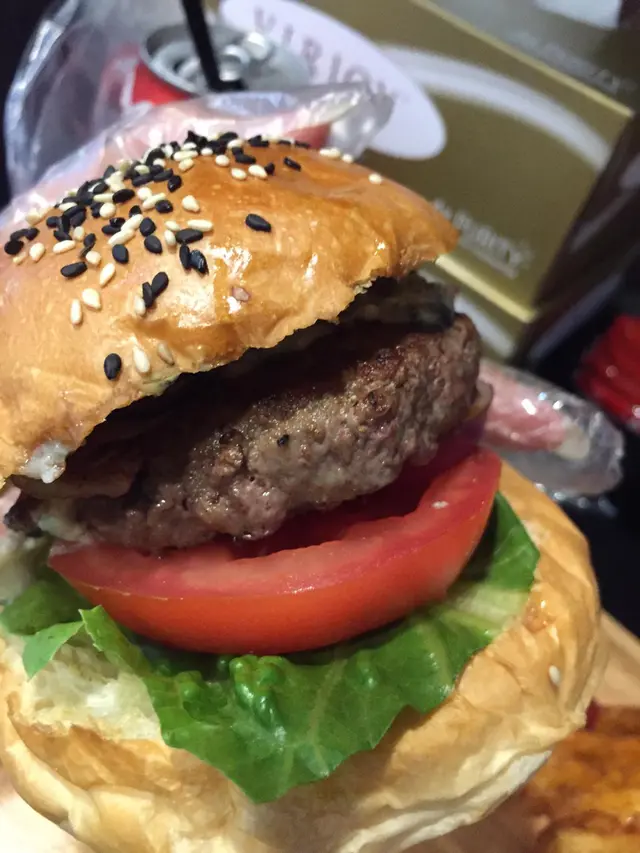 安格斯牛肉漢堡