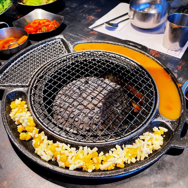 芝士 及 泡菜蛋 圈