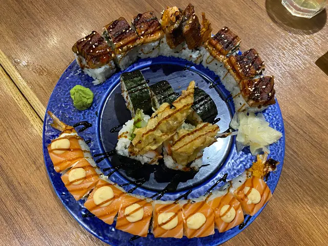 金龍卷，蜘蛛，搖滾樂