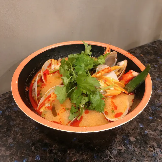 卜卜蜆.冬陰功湯.金邊粉