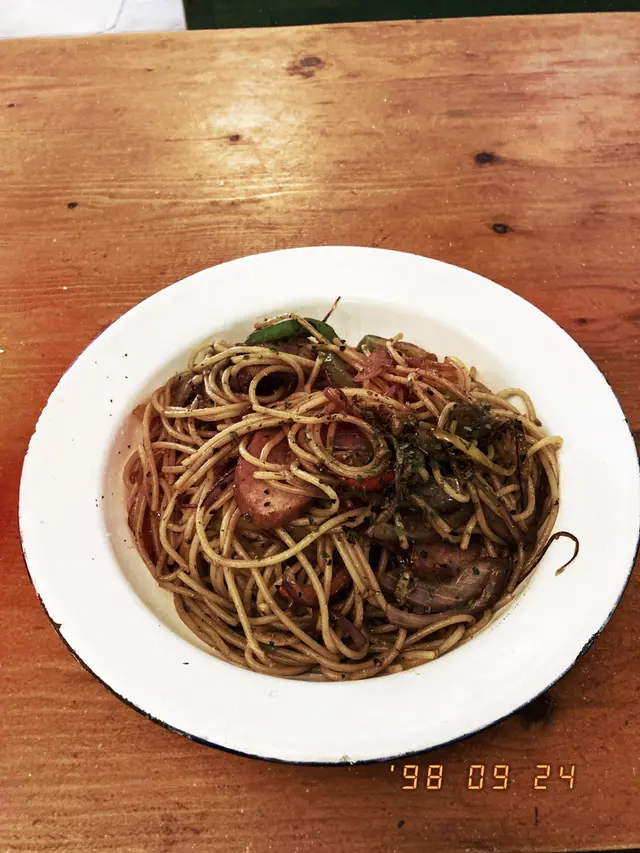 黑椒煙鴨胸炒意粉