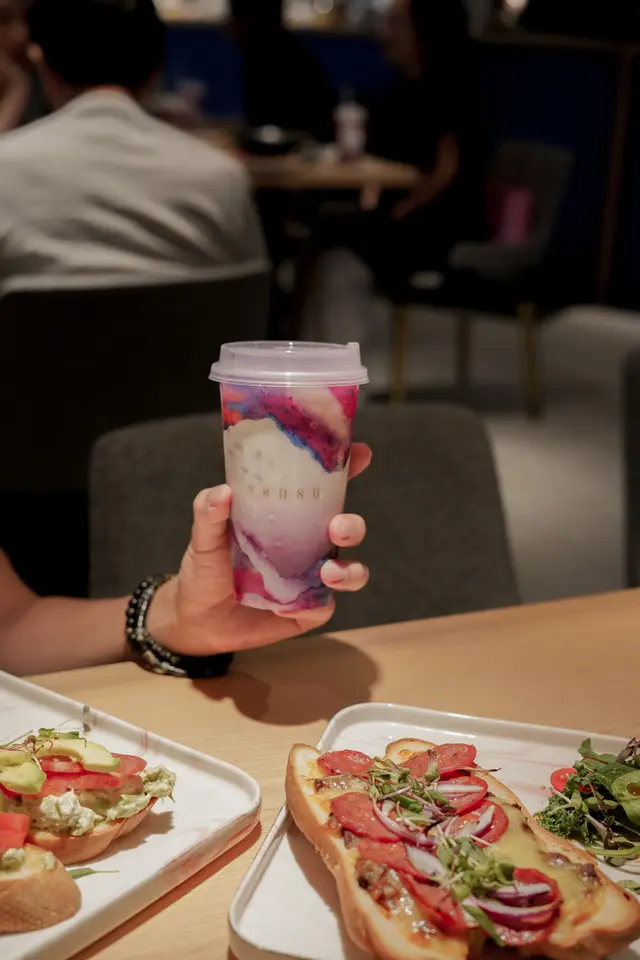 鮮奶紫心蕃薯配寒天