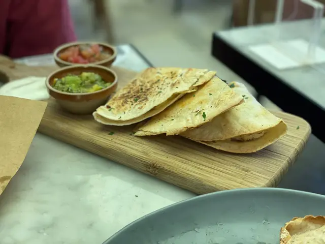 菠菜雞肉墨西哥薄餅