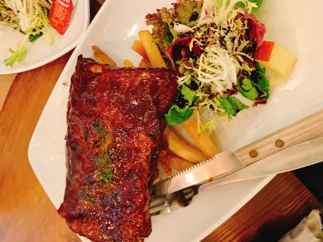 燒烤醬燒豬肋骨