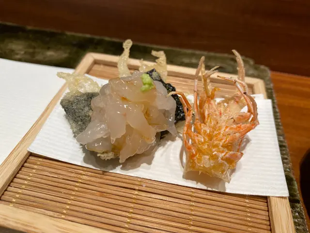 白海老炸蝦頭