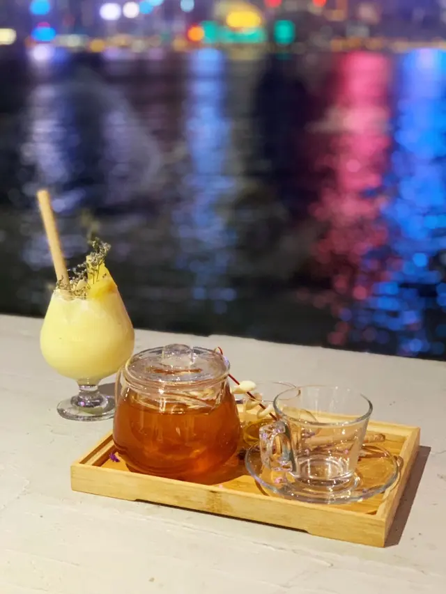 菠蘿椰香冰&牛蒡桂圓菊茶