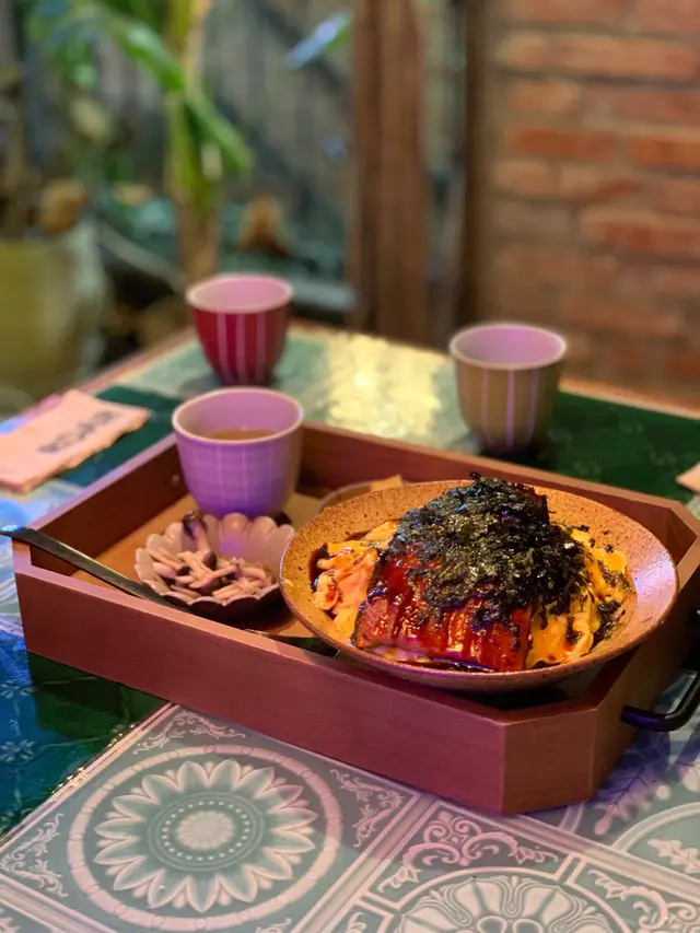 鰻魚蛋包飯