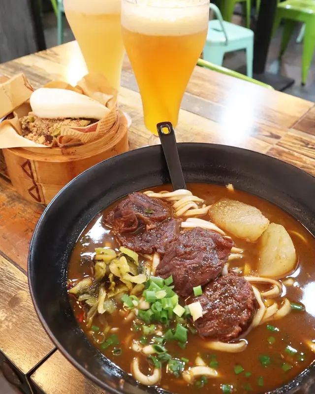 招牌紅燒牛肉麵