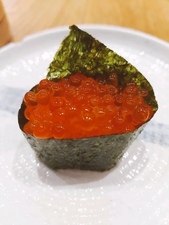 飛魚子壽司(一件)