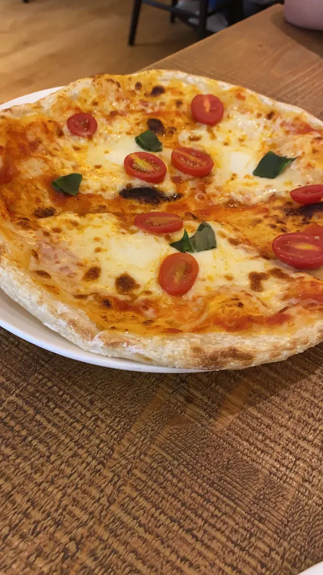 Margerita  Pizza