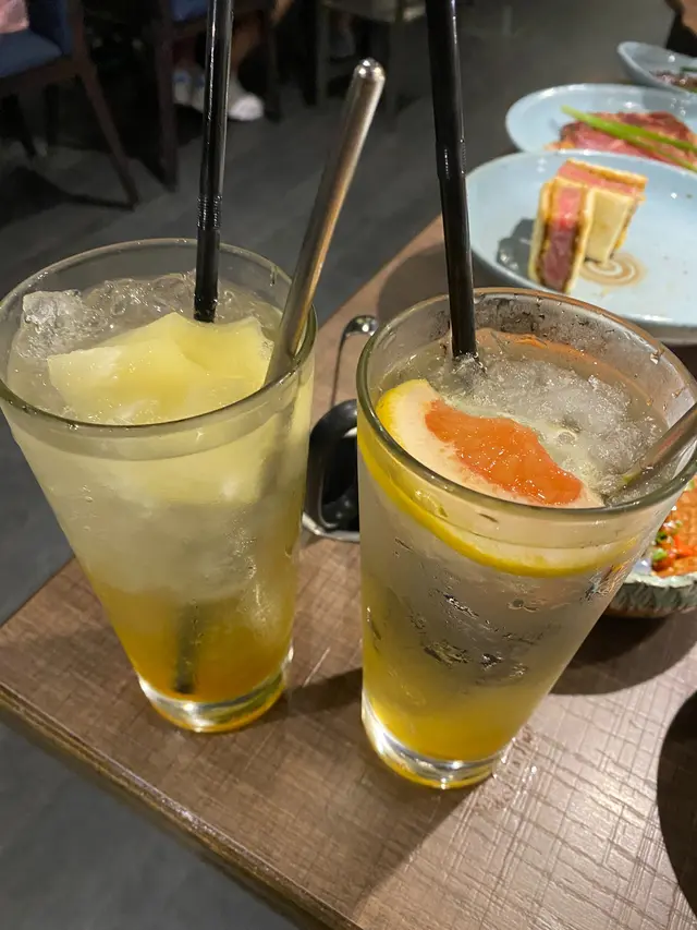 菠蘿梳打,柚子檸檬梳打