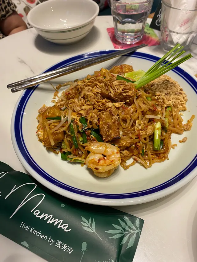 大蝦炒金邊粉