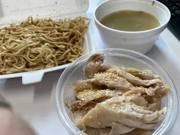 手撕雞冷麵