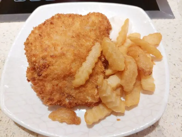 下午茶餐-吉列豬扒配薯條