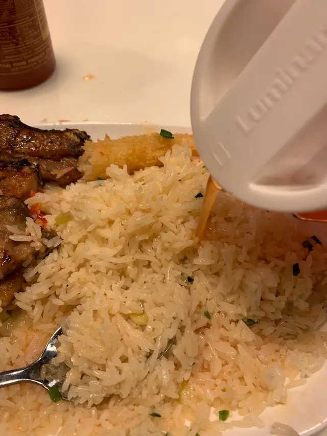 乾到要用汁撈飯