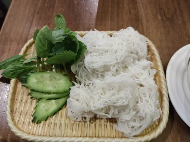 碳燒豬肉伴越南檬粉