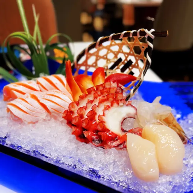 刺身拼盤